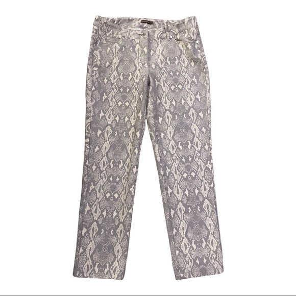 J. McLaughlin Lexi Jeans Snakeskin Pattern Gray White Size 6 Note Short - Picture 2 of 11